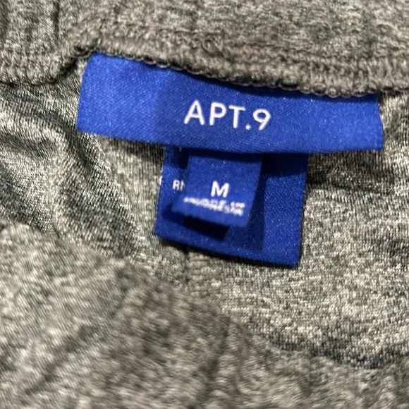 Apt 9 stretch pants, grey size Medium - Picture 2 of 4
